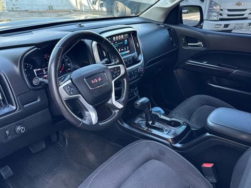 Used 2018 GMC Canyon SLE w/ SLE Convenience Package image 10