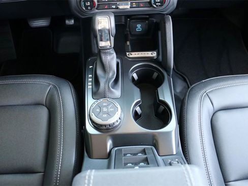 New 2025 Ford Bronco Big Bend w/ Black Diamond Package image 24