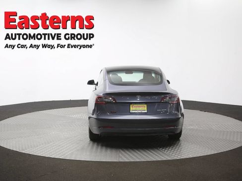 Used 2022 Tesla Model 3 Long Range AWD/4WD image 32