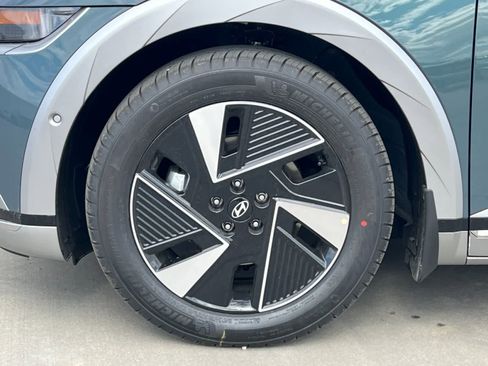 New 2026 Hyundai Ioniq 5 Limited image 25