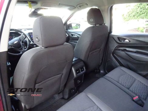 Used 2021 Chevrolet Equinox LT image 19