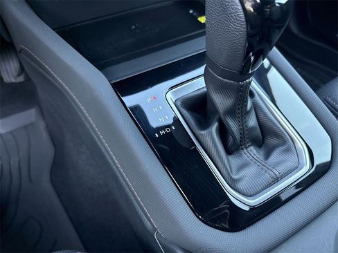 Used 2025 Subaru Forester Touring w/ Popular Package - Touring image 32