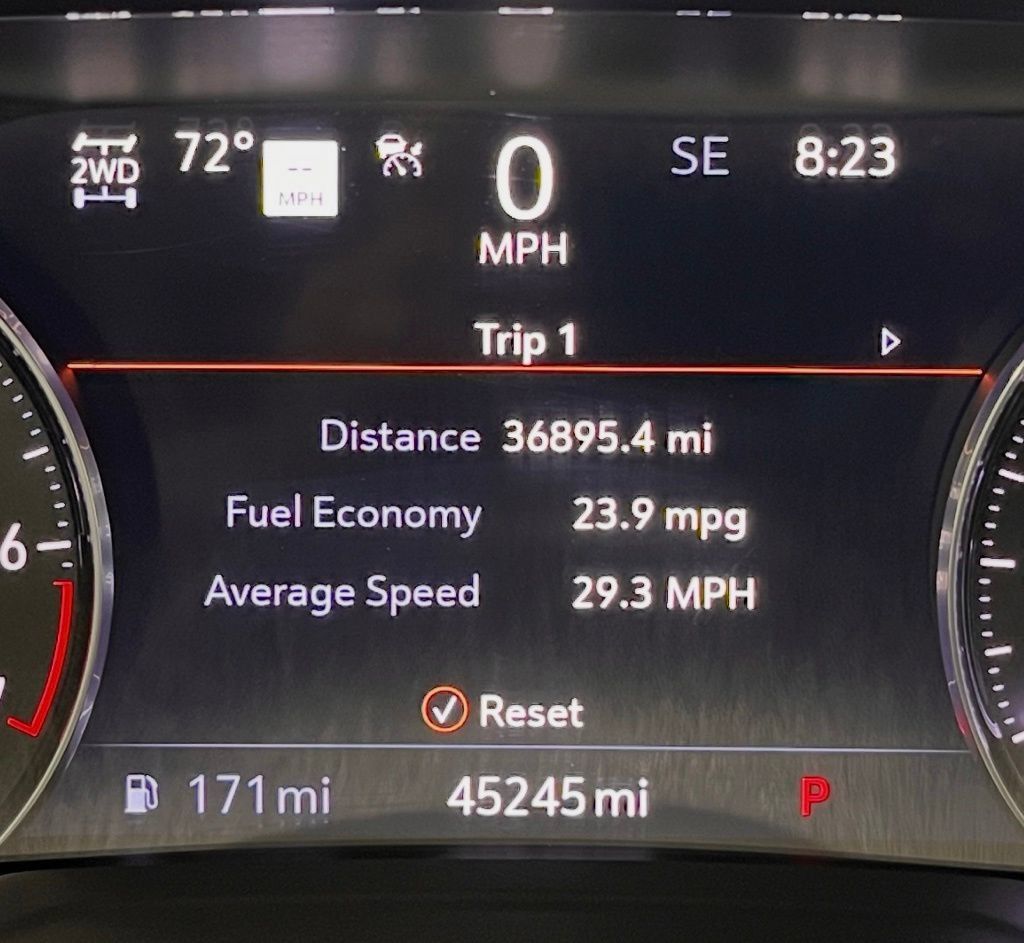Used 2021 Buick Envision Avenir w/ Technology Package II AWD/4WD image 24
