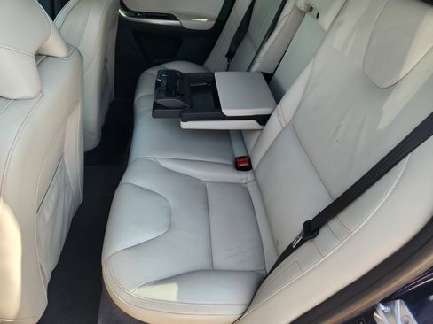 Used 2015 Volvo XC60 T6 Platinum AWD/4WD image 30