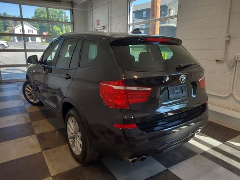 Used 2017 BMW X3 xDrive28i AWD/4WD image 3