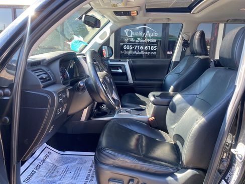 Used 2014 Toyota 4Runner Limited AWD/4WD image 9