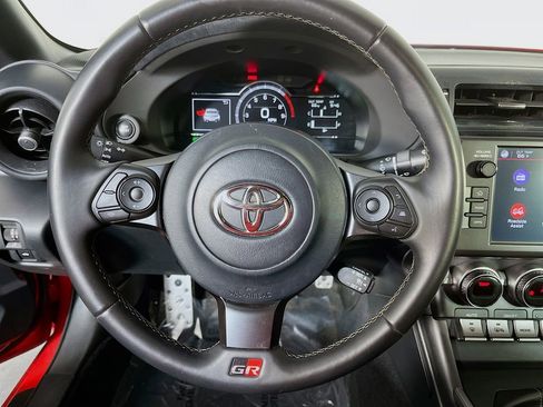 Used 2025 Toyota GR86 Premium RWD image 13