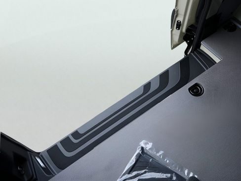 New 2026 Mercedes-Benz Sprinter 2500 image 21