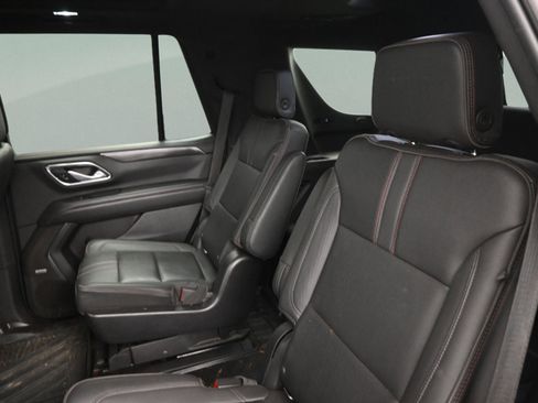 Used 2021 Chevrolet Tahoe RST w/ Luxury Package AWD/4WD image 34