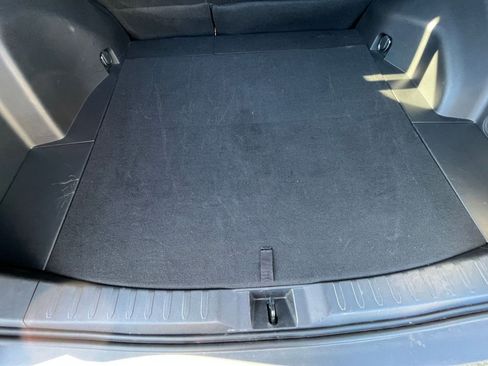 Used 2025 Toyota RAV4 XLE image 33