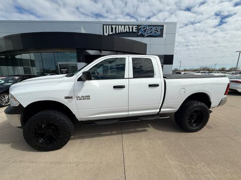 Used 2017 RAM 1500 ST w/ SXT Appearance Group AWD/4WD image 1