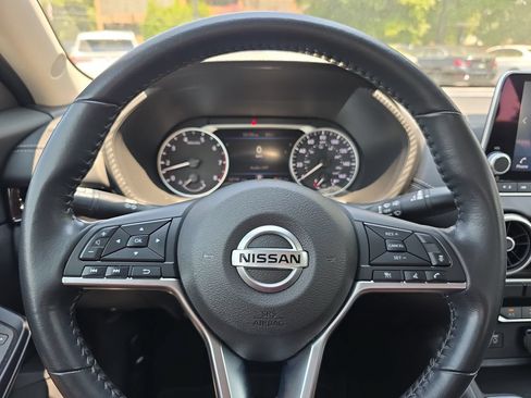 Used 2023 Nissan Sentra SV FWD image 18