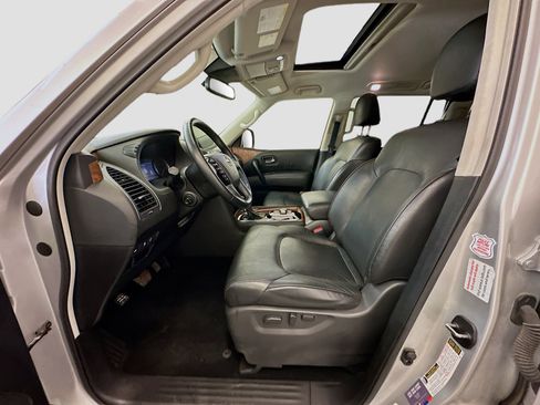 Used 2024 Nissan Armada SL image 13