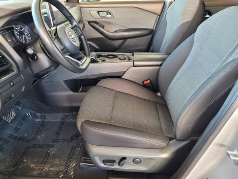 Used 2023 Nissan Rogue SV AWD/4WD image 10