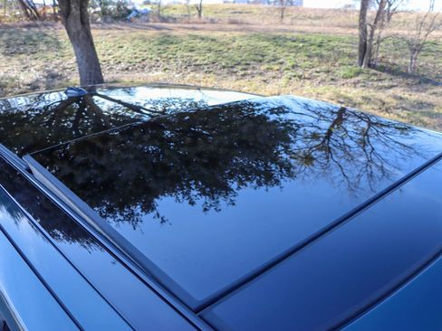 Used 2015 Land Rover Range Rover HSE image 9