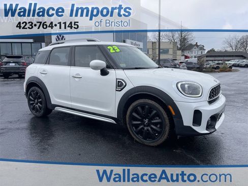 Used 2023 MINI Cooper Countryman S image 1