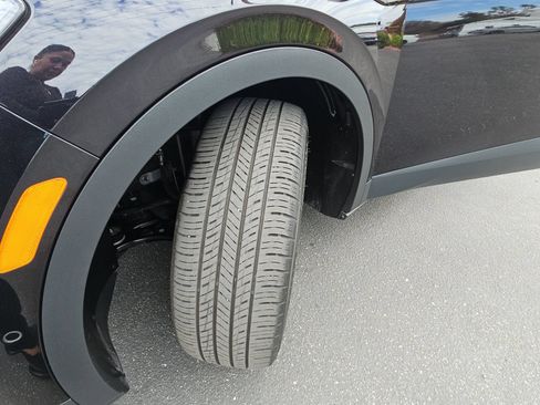 Used 2023 Volkswagen ID.4 S RWD image 32