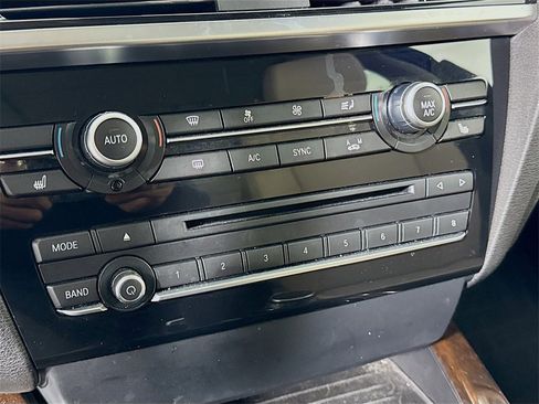 Used 2016 BMW X3 xDrive28i w/ Premium Package image 18