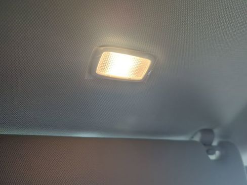 Used 2023 Kia Telluride S image 57