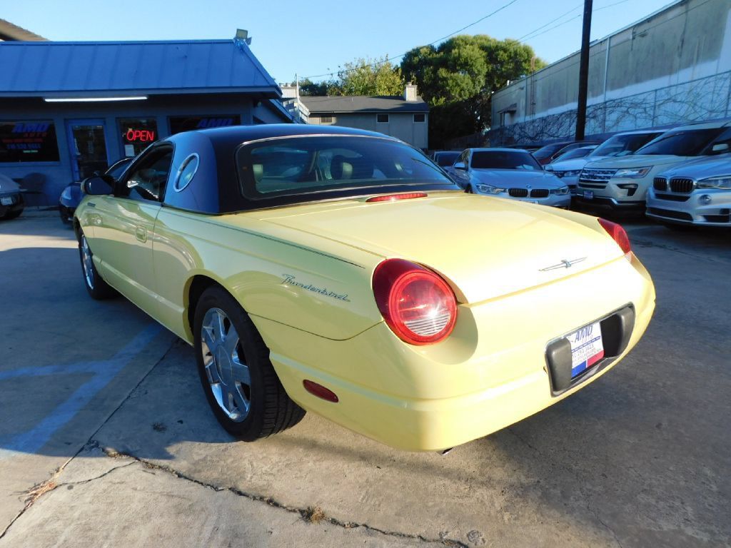 Used 2002 Ford Thunderbird RWD image 5