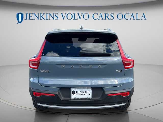 Used 2020 Volvo XC40 T5 Momentum AWD/4WD image 4