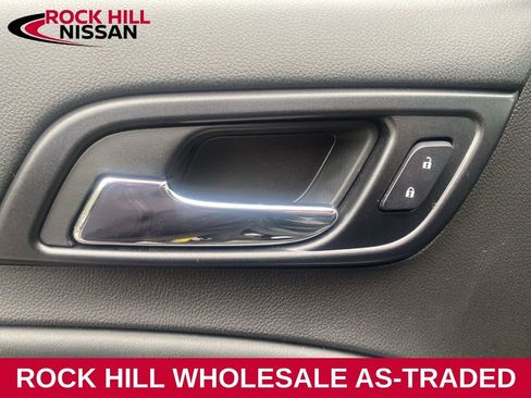 Used 2017 Chevrolet Tahoe LT image 13