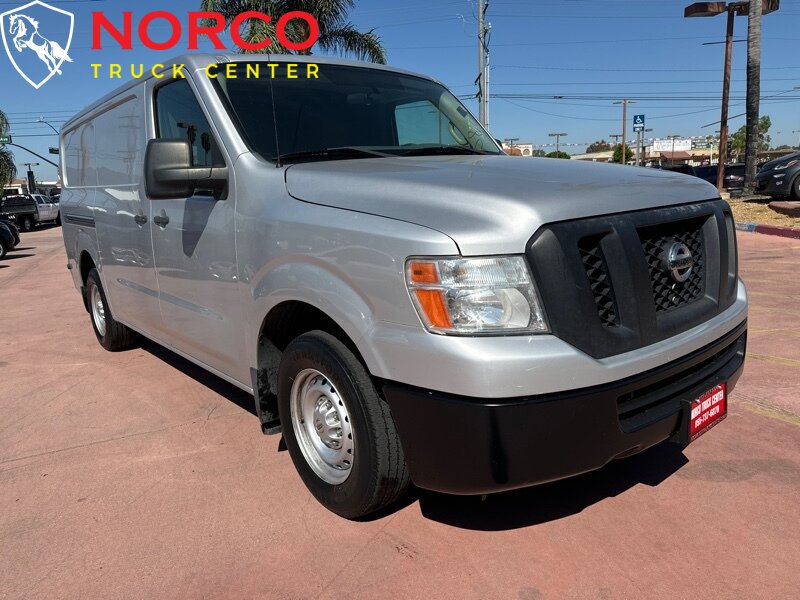 Used 2012 Nissan NV 1500 S w/ Side Curtain Airbag Pkg RWD image 3