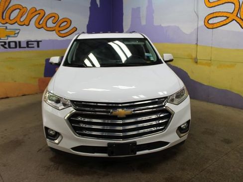 Used 2018 Chevrolet Traverse High Country AWD/4WD image 3