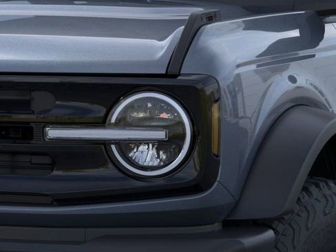 New 2025 Ford Bronco Outer Banks w/ Sasquatch Package AWD/4WD image 21