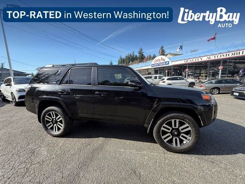 Used 2019 Toyota 4Runner SR5 Premium image 4