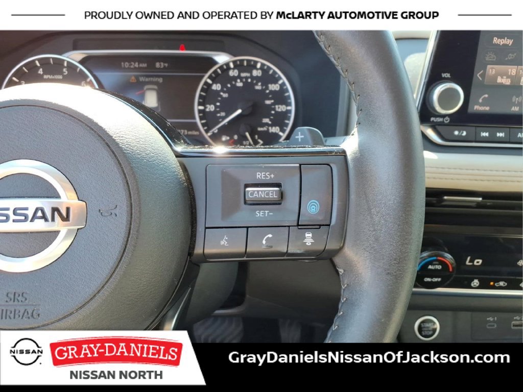 Used 2021 Nissan Rogue SV w/ Premium Package FWD image 15