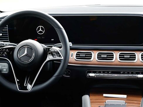 Used 2026 Mercedes-Benz GLE 350 4MATIC image 12