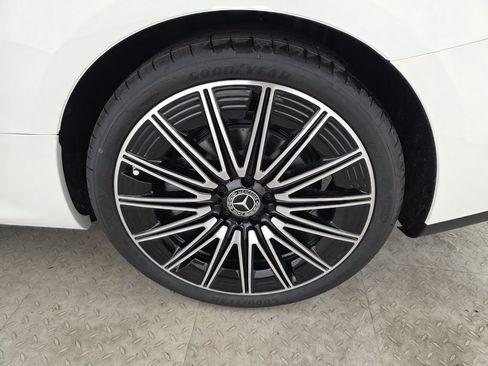 New 2027 Mercedes-Benz CLE 300 4MATIC Coupe image 11