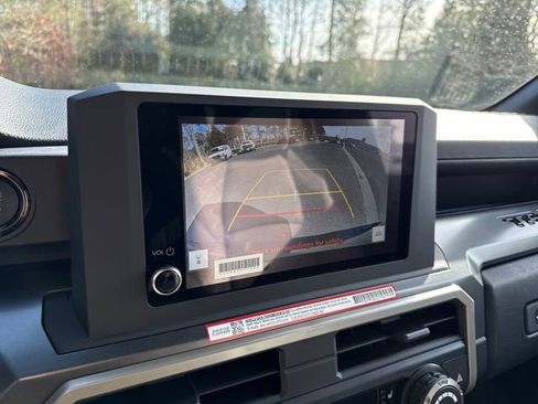 New 2026 Toyota Prius LE image 18