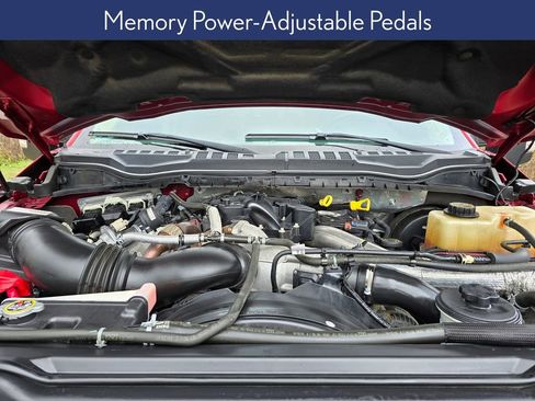 Used 2017 Ford F250 Lariat w/ Chrome Package image 15