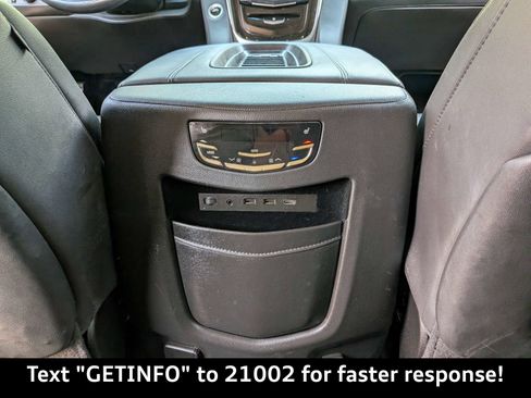 Used 2019 Cadillac Escalade Luxury RWD image 14