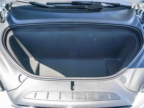 Used 2023 Tesla Model X AWD/4WD image 29