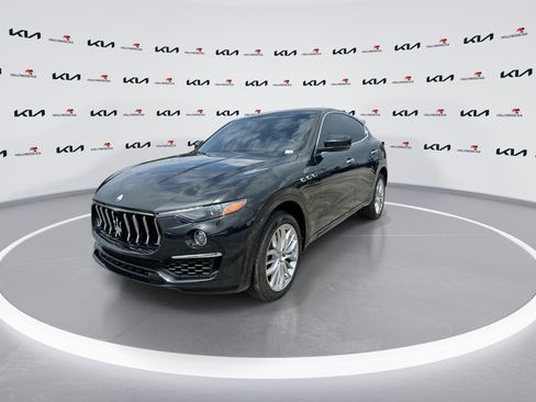 Used 2022 Maserati Levante GT image 4