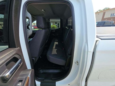 Used 2019 GMC Sierra 1500 Elevation w/ Elevation Value Package AWD/4WD image 9
