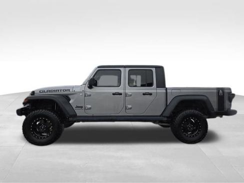 Used 2020 Jeep Gladiator Sport w/ Quick Order Package 24S image 7