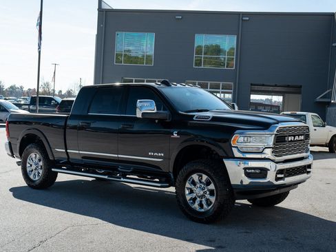 Used 2024 RAM 2500 Limited AWD/4WD image 20