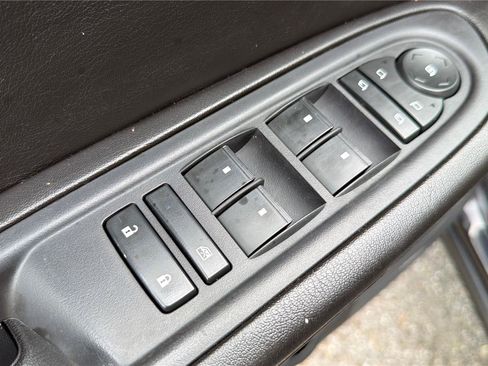 Used 2017 Chevrolet Traverse Premier w/ LPO, 'HIT The Road' Package AWD/4WD image 21