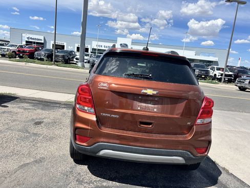 Used 2019 Chevrolet Trax LT AWD/4WD image 4