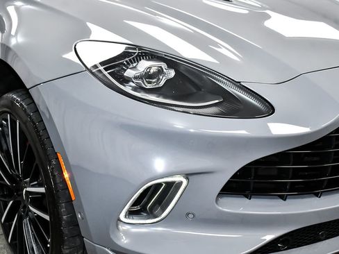 Used 2023 Aston Martin DBX AWD/4WD image 75