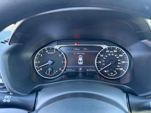 Used 2025 Nissan Altima 2.5 SV image 40