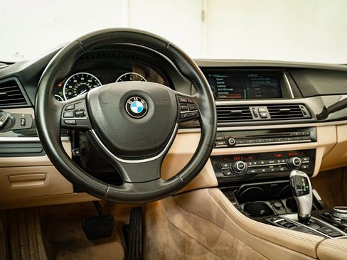 Used 2014 BMW 535d Sedan image 4