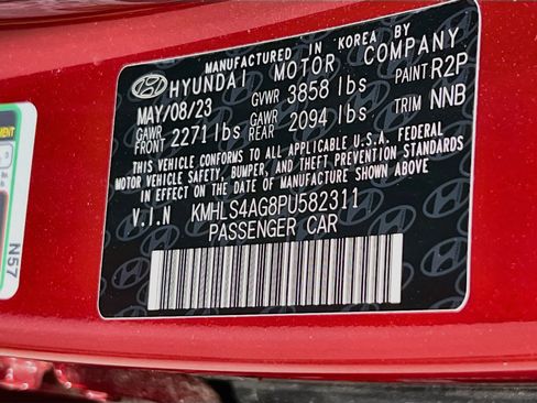 Used 2023 Hyundai Elantra SEL w/ Convenience Package FWD image 31