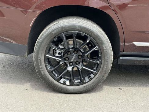 Used 2023 GMC Yukon Denali w/ Max Trailering Package AWD/4WD image 8