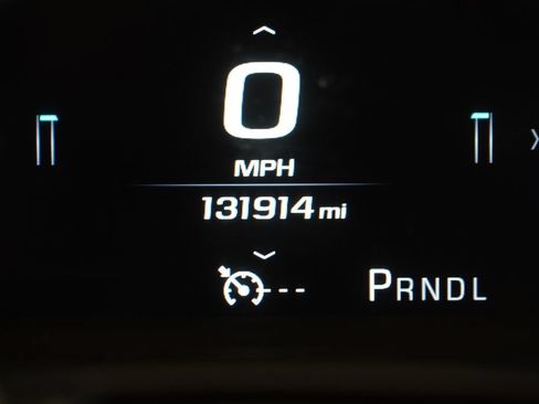 Used 2017 Chevrolet Tahoe LT w/ Luxury Package AWD/4WD image 5