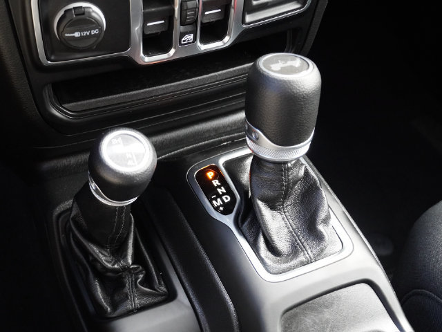 Certified 2021 Jeep Wrangler Unlimited Sport AWD/4WD image 38